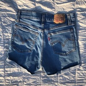 Levi shorts